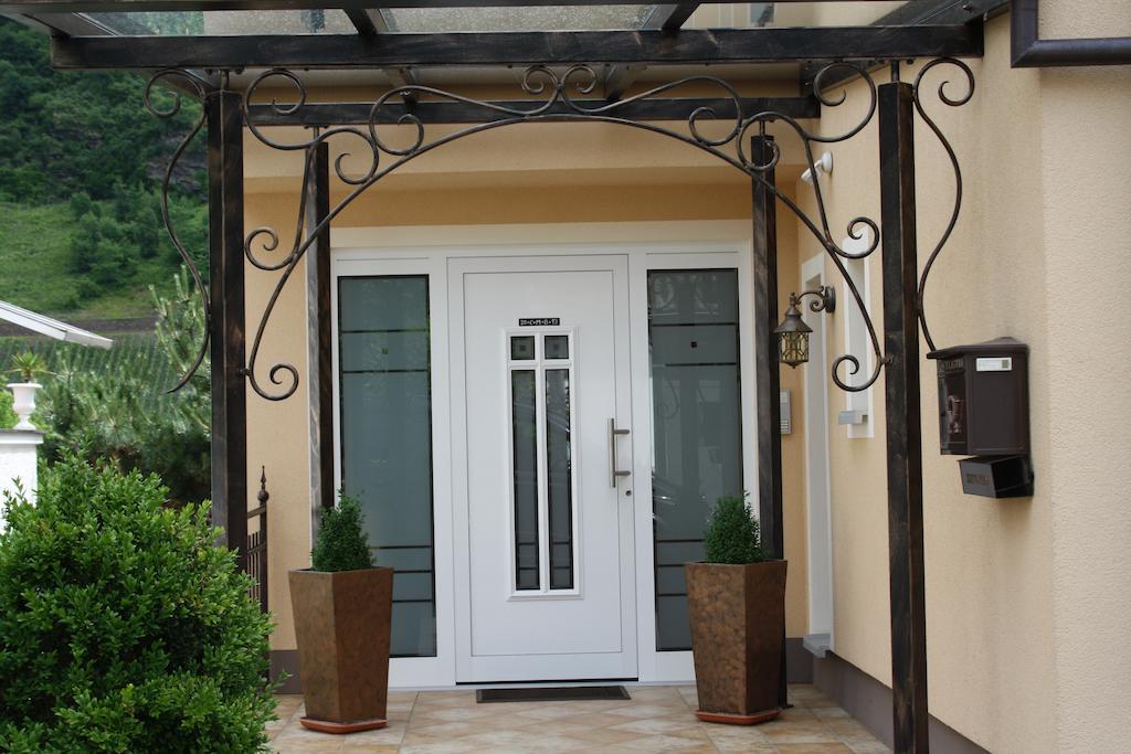 Weingut Goeres Hotel Briedel Room photo